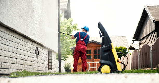Best Animal Enclosure Cleaning  in Bethel, WA